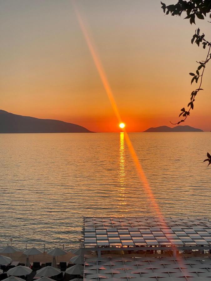 Paradise Beach Hotel Radhimë Zewnętrze zdjęcie