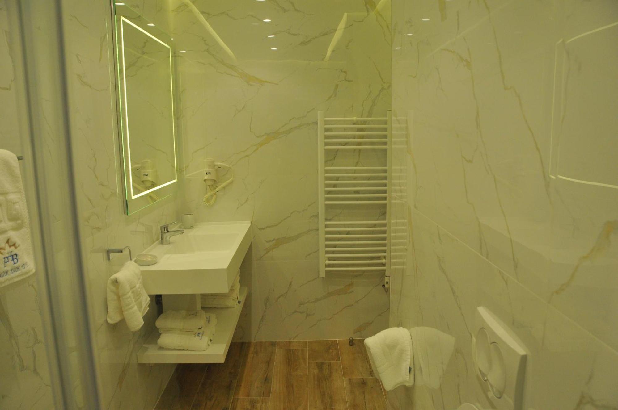 Paradise Beach Hotel Radhimë Pokój zdjęcie