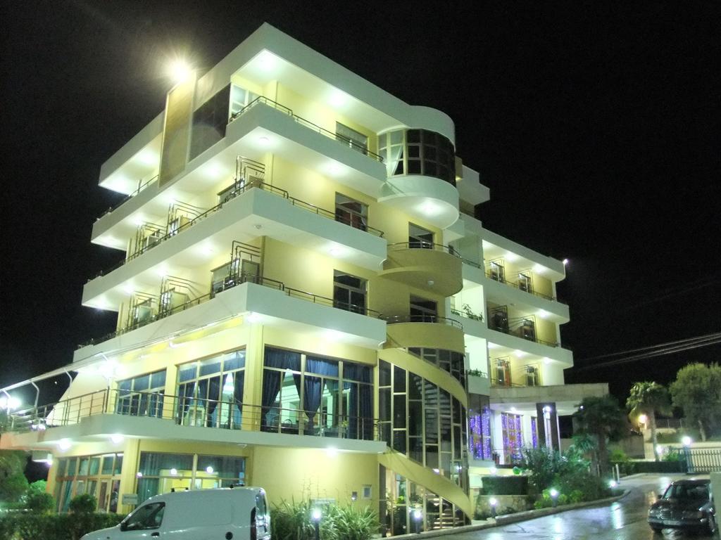Paradise Beach Hotel Radhimë Zewnętrze zdjęcie