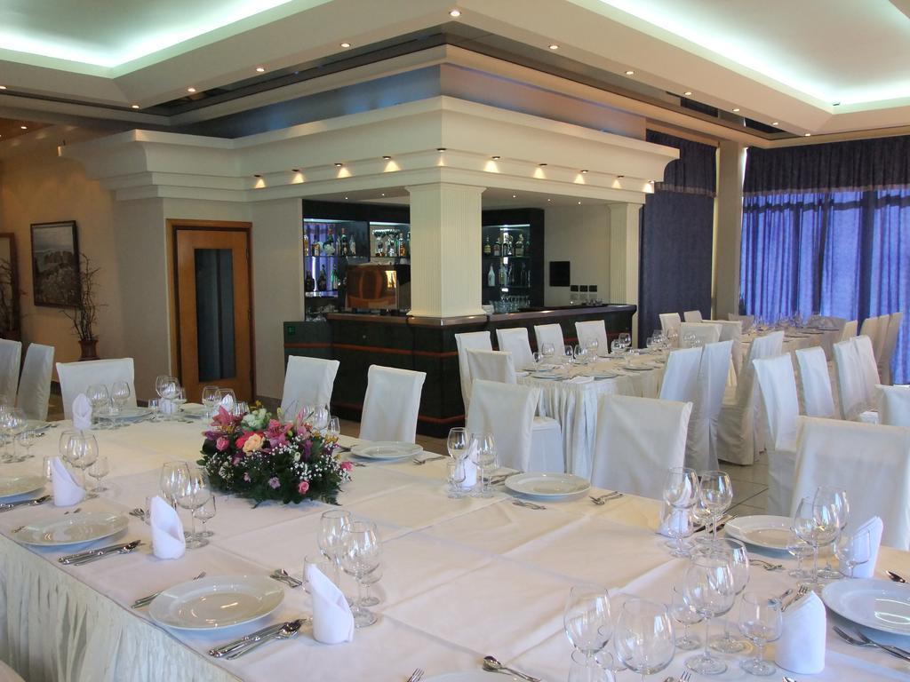 Paradise Beach Hotel Radhimë Zewnętrze zdjęcie